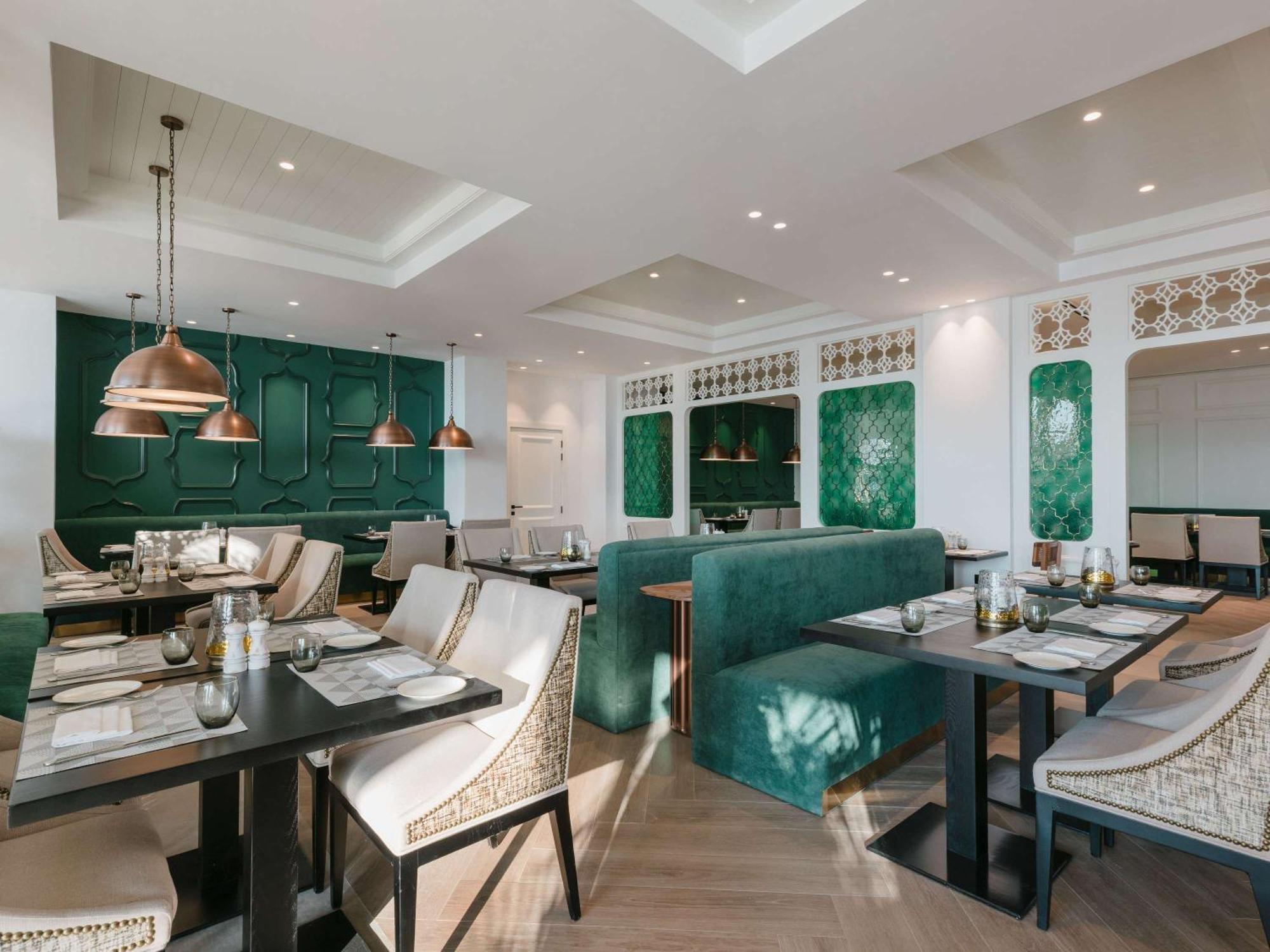 Sofitel Al Hamra Beach Resort ラアス・アル・ハイマ エクステリア 写真